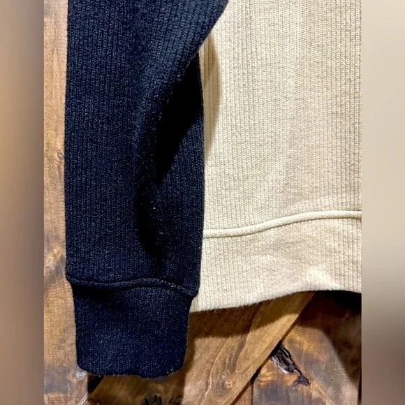 EUC Tru Lux Jeans Color Block Laced Neck Sweater Sz L - Picture 11 of 16